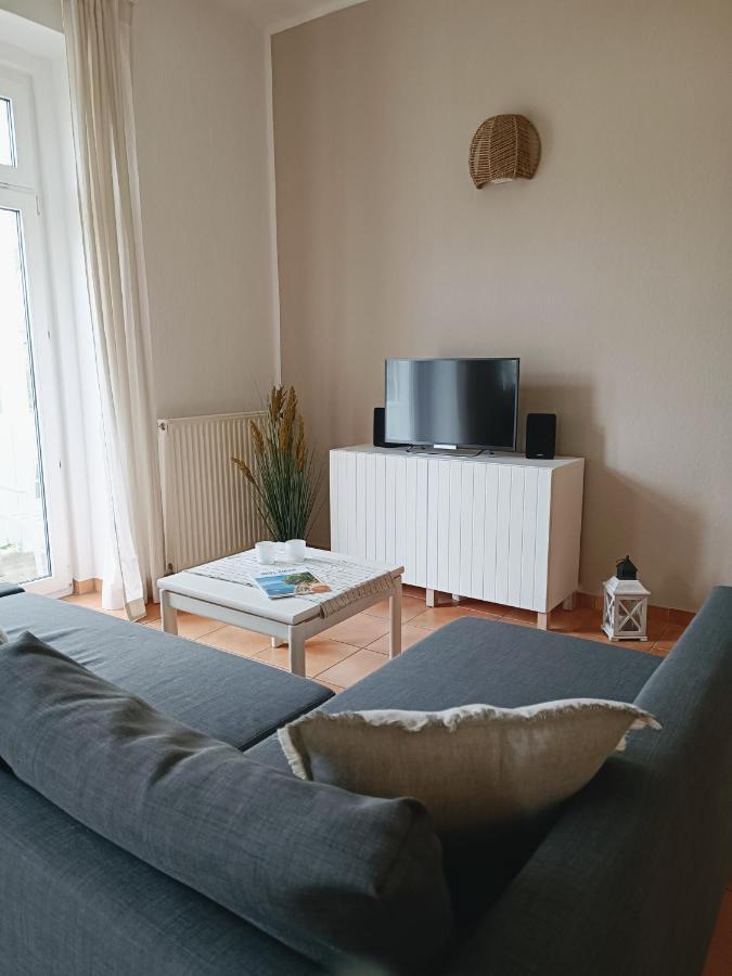Ferienwohnung Strandmuschel In Der Villa Daheim In Juliusruh Бреґе Екстер'єр фото